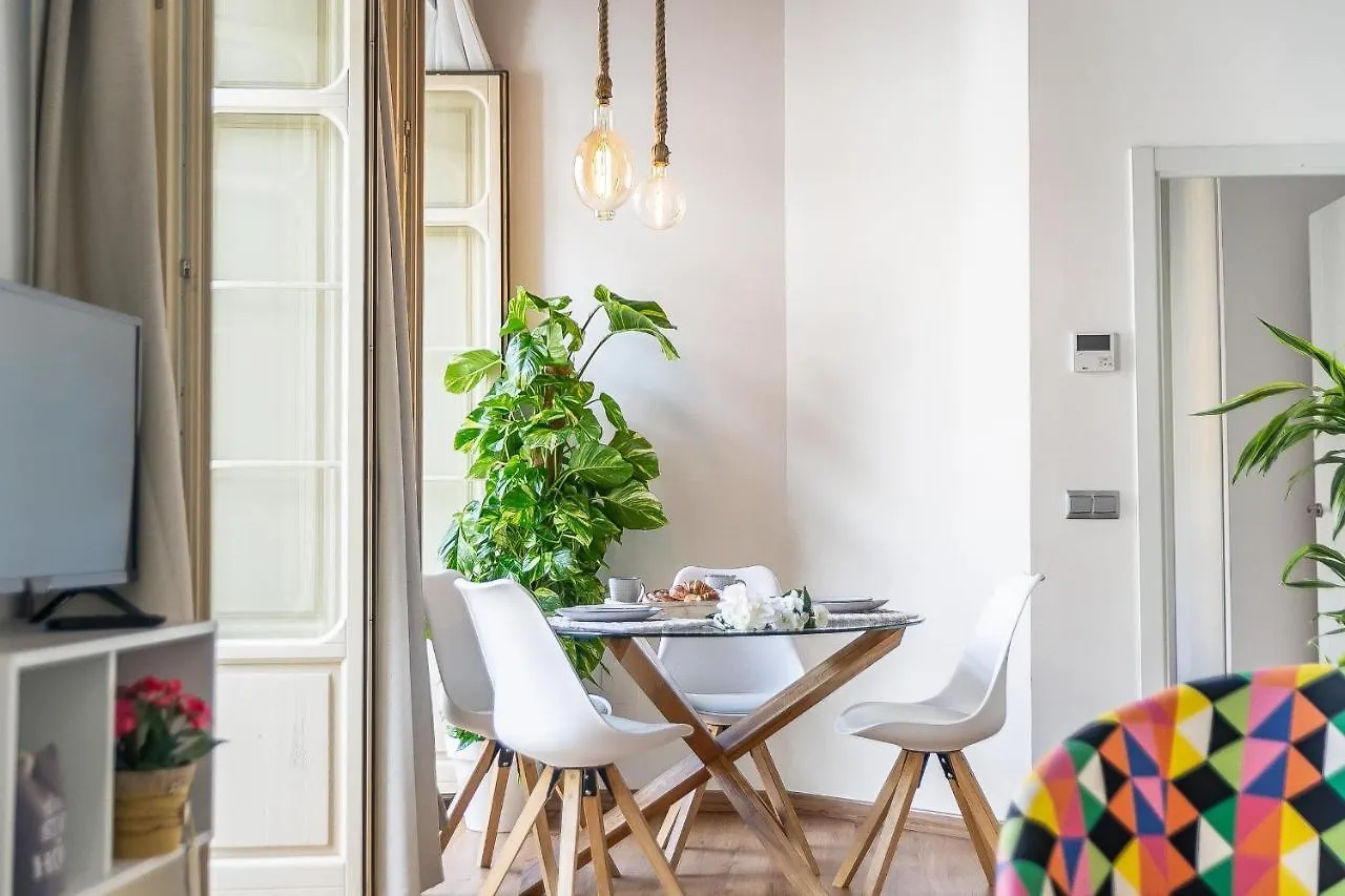 Deluxe Larios Malaga Center Apartment 0*,  Spanyolország